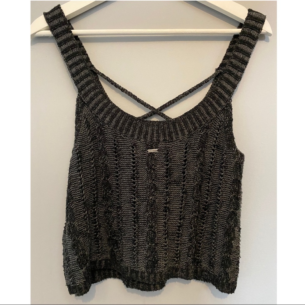 3/20$ Hollister top